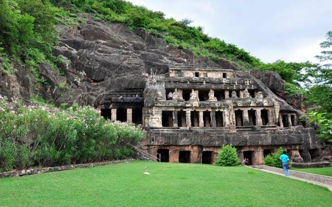 5 of the most amazing caves in India other than the Ajanta and Ellora Caves - Travel News