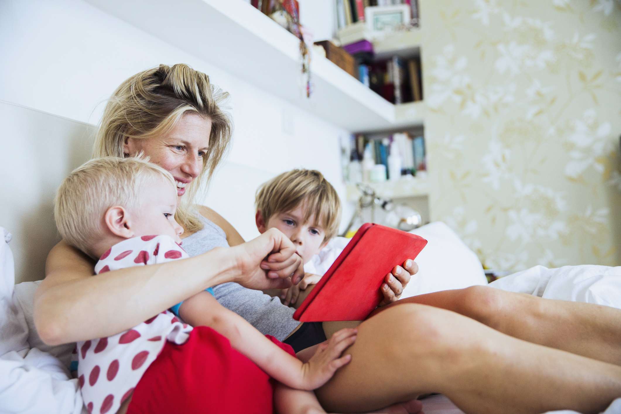 Should Your Kid Use an iPad? And For How Long?