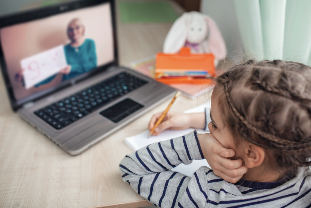 8 Tips to Help Your Child Focus and Stay Engaged During Distance Learning -  JHU School of Education