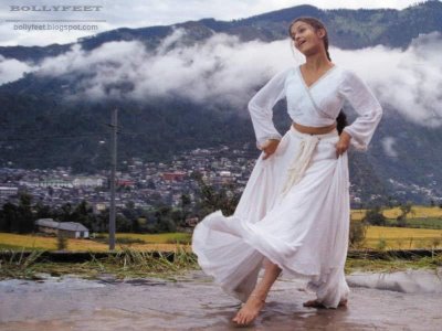 A still from Taal Se Taal Mila, song for a slow kathak.