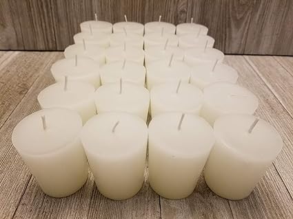 Old Candle Barn 24-Piece Votive Candles - Vanilla Scented 15 Hour - Perfect  White Votives - Hand Poured Made in USA : Amazon.in: घर और किचन
