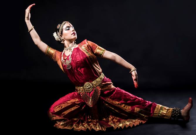 Bharathanatyam | Bharatanatyam poses, Dance poses, Wedding saree collection