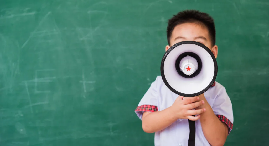 10 Steps to Improve Public Speaking Skills of your Child